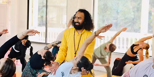 200 Hours Yoga Teacher Training in Rishikesh 