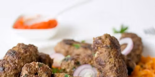 Offenes Edelweiss Sch\u00fctzenhaus