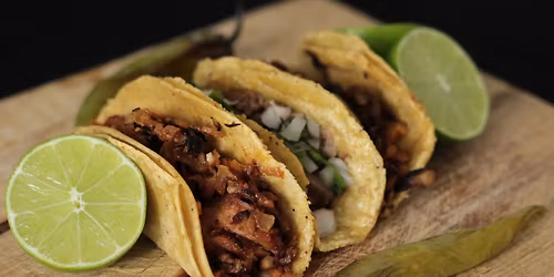 Grand opening\/Gran inauguraci\u00f3n Taqueria La Gloria Port Arthur