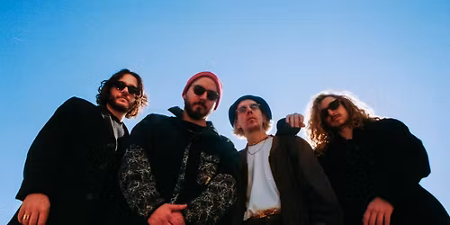 \u00c0b\u00e1se (Live) | Okvsho (DJ-Set)