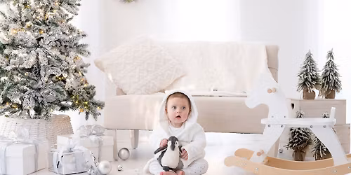 White Christmas Studio Mini Sessions
