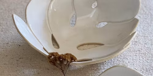 Handbuild a Monstera Bowl 10am, 12pm, 2pm, 4pm Branchburg NJ