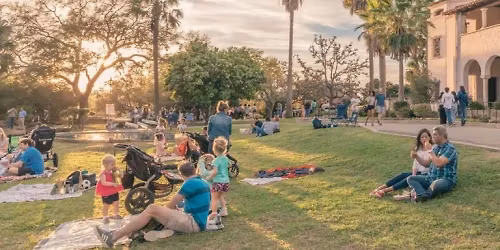 \ud83c\udfb5\ud83c\udf77Fall Vibes & Picnic at the McNay\ud83c\udfb5\ud83c\udf77
