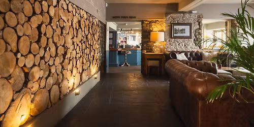 Family Christmas Disco