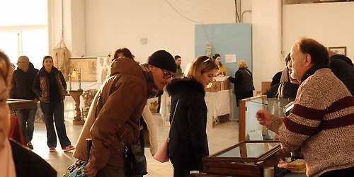 Caccia all'Affare - Mercatino del Vintage