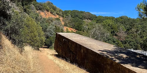Geologist's Walk Around Redwood Heights\/Leona Heights