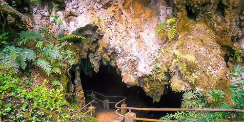Caverna do Diabo e Cachoeira do Meu Deus