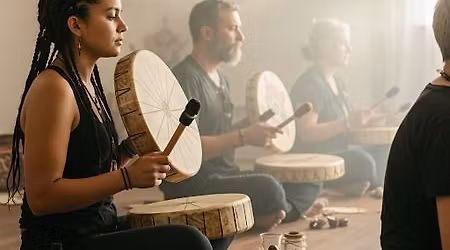 La Voix du tambour \u00e0 Paris