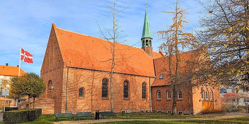 Bededag aftengudstjeneste med varme hveder