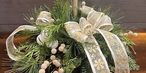 Evergreen Centerpieces Class