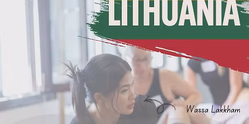 Integruotas gili\u0173j\u0173 audini\u0173 masa\u017eas su dinaminiu Thai tempimu ant stalo | Wassa Lakkham