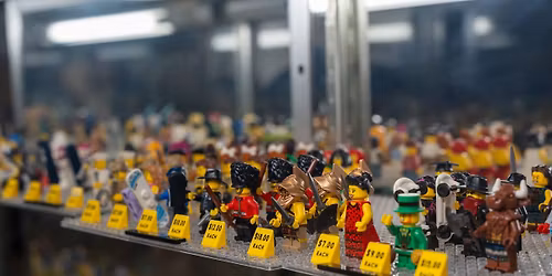 Community Minifigure Trade!