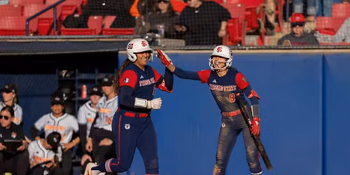 Parking Nevada Wolf Pack at Fresno State Bulldogs Mens Basketball
