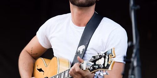 Shakey Graves with Jobi Riccio
