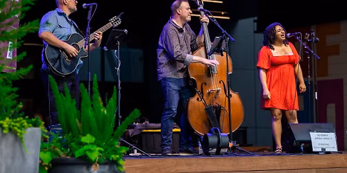 Groovin' On The Square