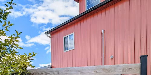 FREE Winery Tasting - Airport Road Vineyard & Winery