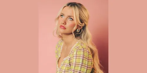 Elizabeth Nichols at Beer City Music Hall
