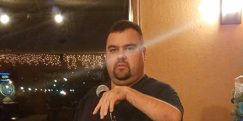 comedy night at Papa Zuzus Kelso Washington 