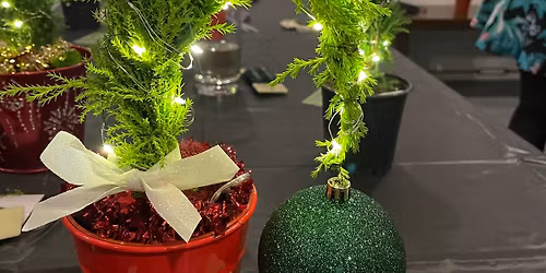 Grinch Tree Workshop