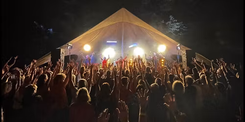 JOEY THE LIPS \/\/ SHELDON OPEN-AIR THEATRE \/\/ NR.CHUDLEIGH