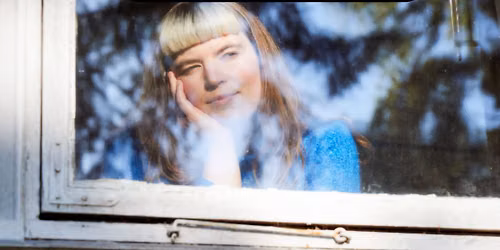 Randi Oline - "Late Bloomer" turn\u00e9 til Wiese