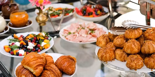 Easter Brunch at The Lodge Restaurant & Pub