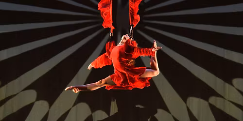 Momix - Berkeley