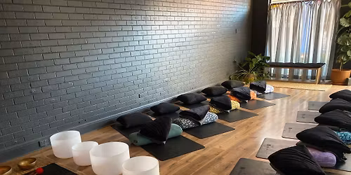 Sunday Sessions of Sound with Blake Haver