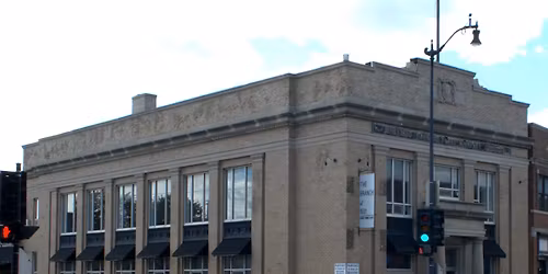 Celebrate Art in Uptown: Creative Club and Beverages\/Mural Tour