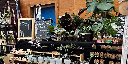 Rooted By Ria at Wonderfully Made Christmas Bazaar