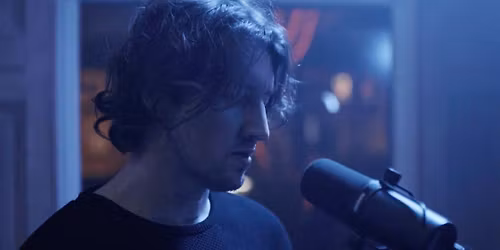 Dean Lewis