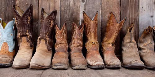 Urban Cowboy Line Dancing \ud83e\udd20 FREE Outdoor Country Night