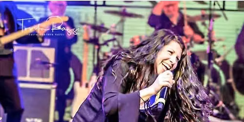 LINDA KVAM SPILLER P\u00c5 COBEE MOELV