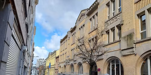 \ud83c\udfd8\ufe0f\ud83c\udfe0 Visite guid\u00e9e : "Art D\u00e9co tennoodois : des cliniques et des bains" \ud83d\udeb6