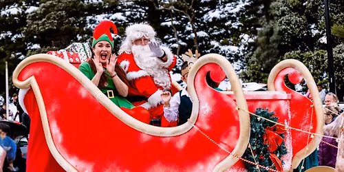 2025 Orewa New World Santa Parade