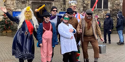 Mummers Play, Southampton 2025 - Rain or shine!