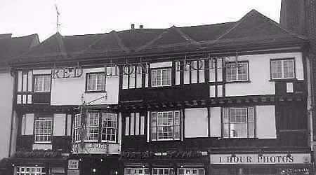 Halloween The Red Lion Colchester Ghost Hunt with Haunting Nights