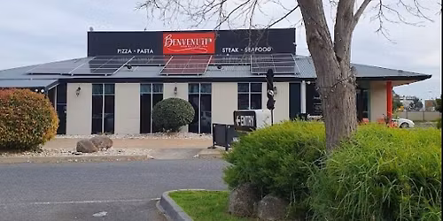 MELBOURNE'S STREET MEETS AT BENVENUTI CUCINA E PIZZARIA IN THOMASTOWN