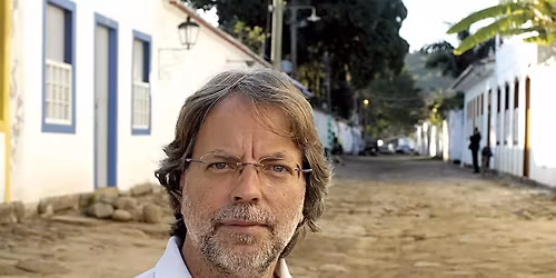 Mia Couto el\u0151ad\u00e1sa az ELTE-n \/ Palestra de Mia Couto na ELTE