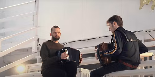 Folkduo AIRBOXES - Confluence