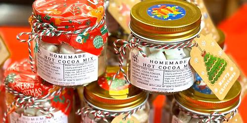 Seni @ SPPCS Holiday Market in Waterloo on 12\/13