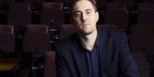 Moonlight Sonata and Rhapsody in Blue by Candlelight