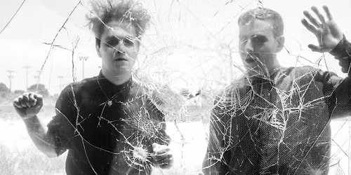 She Past Away & Isla Ola - live in Karlsruhe