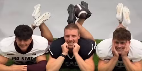 Lakes Eagles Football Senior Stadium photos