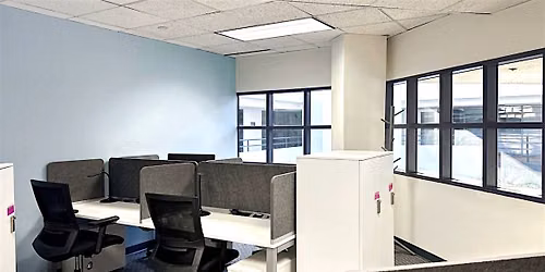 FREE TRIAL: Co-working Space, Fast Wifi & Free Coffee & Tea ALL DAY