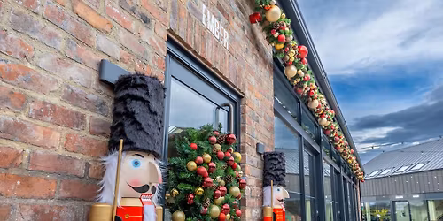 A Cosy Christmas Evening at Sheepfolds Stables