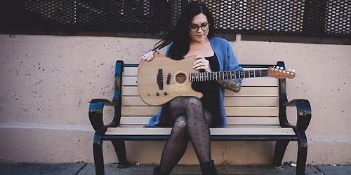 Sarah Day Live at Buck & Honey's (Sun Prairie)