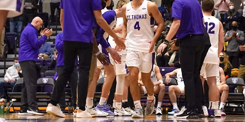 St. Thomas Tommies at Kansas City Roos Mens Basketball