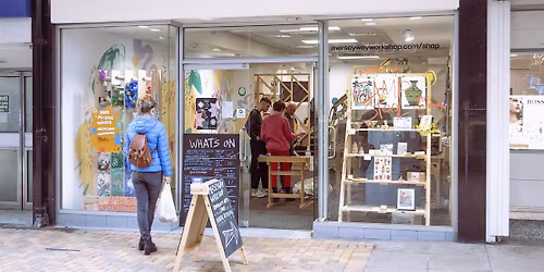 Ceramic Jewellery Making with Mud + Mai