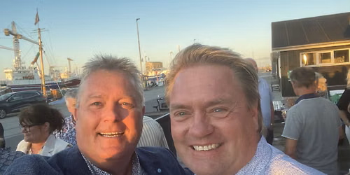 Fredagsfest med Johnny Hansen og S\u00f8ren Riis